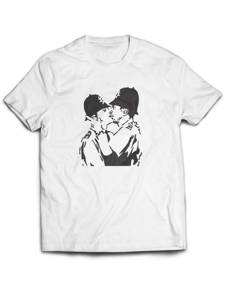 Camiseta Banksy - Bobbies Kissing
